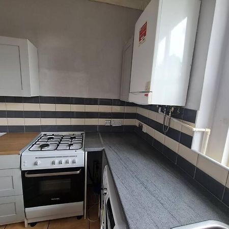 Cute One Bedroom Apartment لندن المظهر الخارجي الصورة