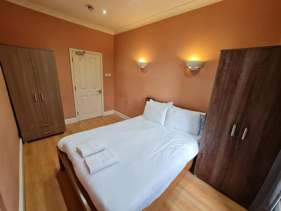 Cute One Bedroom Apartment لندن المظهر الخارجي الصورة