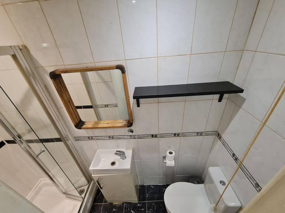 Cute One Bedroom Apartment لندن المظهر الخارجي الصورة